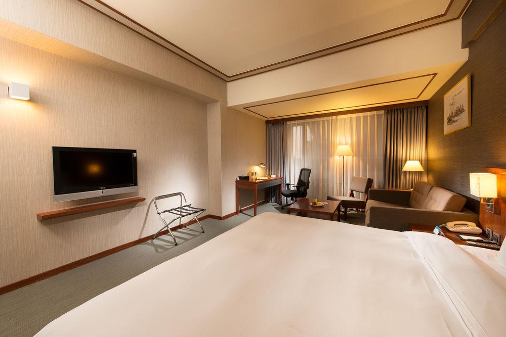 Guide Hotel Hsinchu Zhongyang Екстериор снимка
