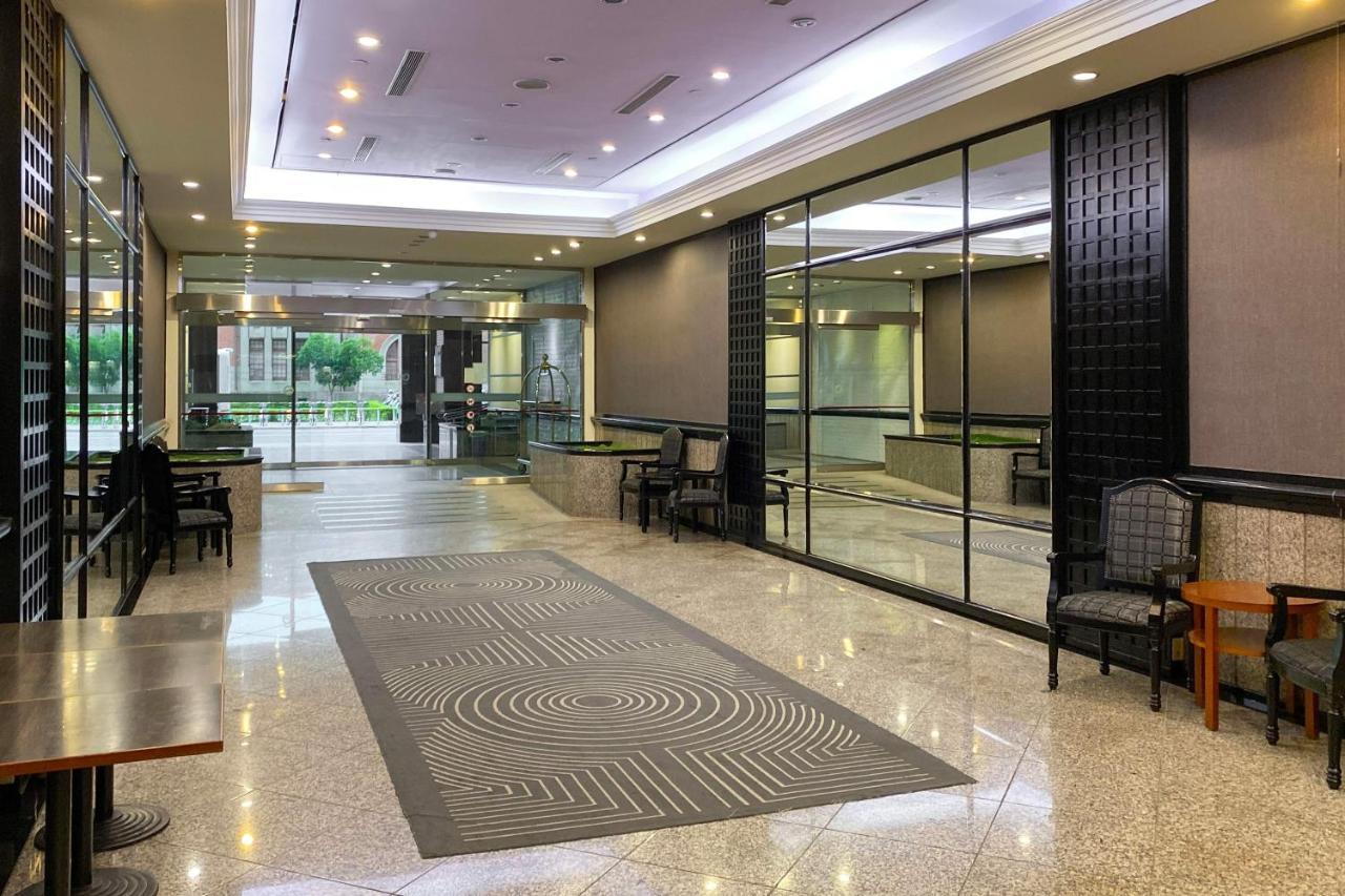 Guide Hotel Hsinchu Zhongyang Екстериор снимка