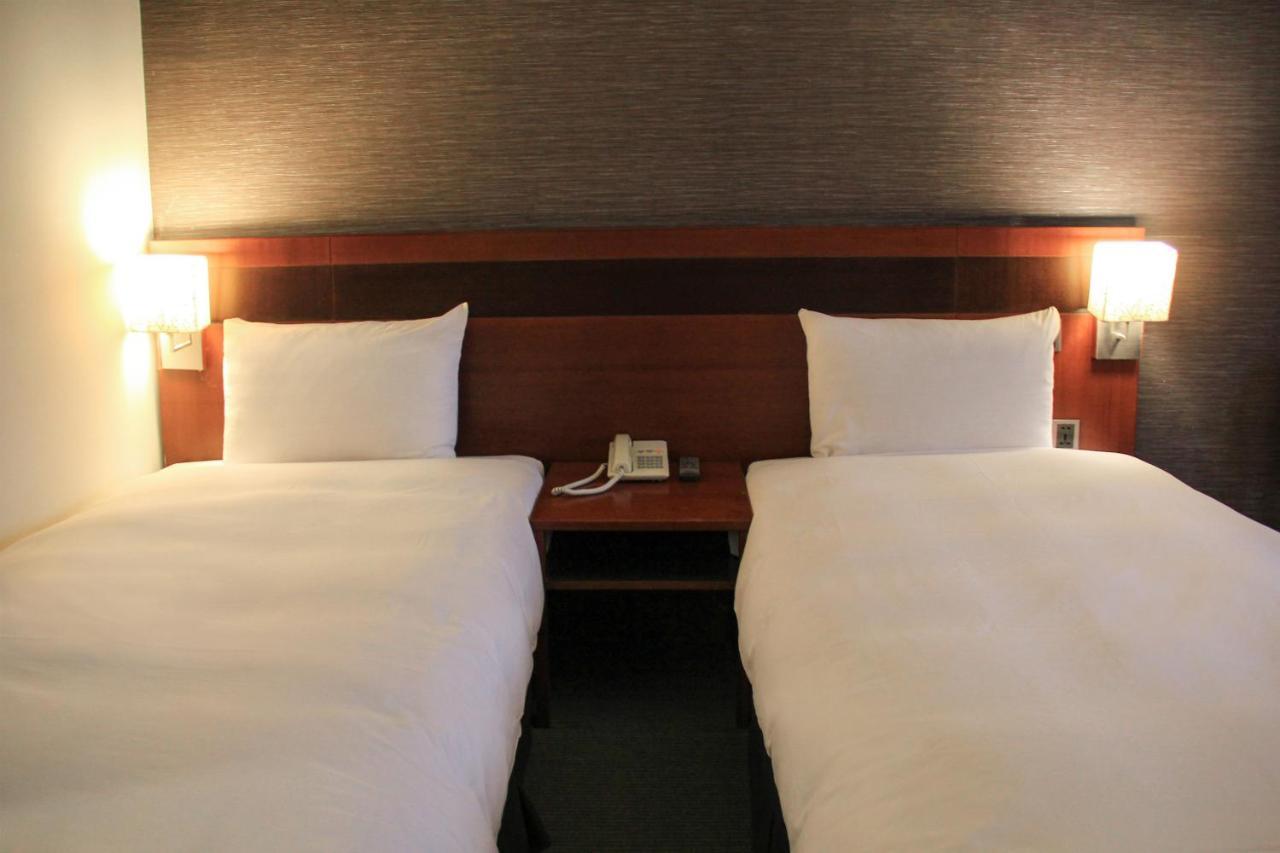 Guide Hotel Hsinchu Zhongyang Екстериор снимка