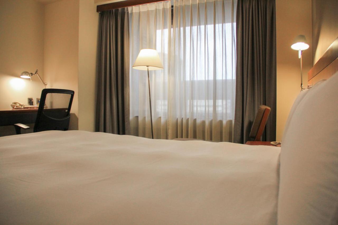Guide Hotel Hsinchu Zhongyang Екстериор снимка